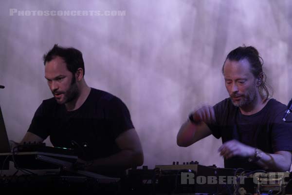 ATOMS FOR PEACE - 2013-04-19 - PARIS - Gaite Lyrique - Nigel Timothy Godrich - Thomas Edward Yorke